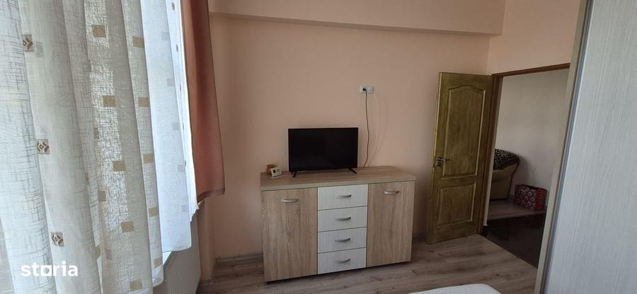 De inchiriat apartament 2 camere zona Vivo Mall, str. Victor Babes - 5