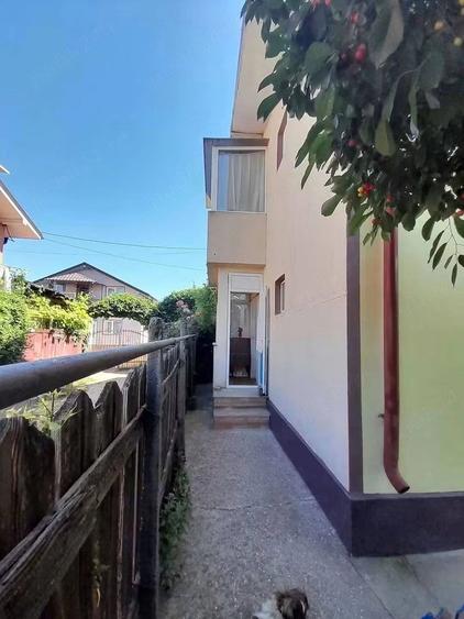 Casă cu 2 camere cu Teren 205 Mp în Valu lui Traian