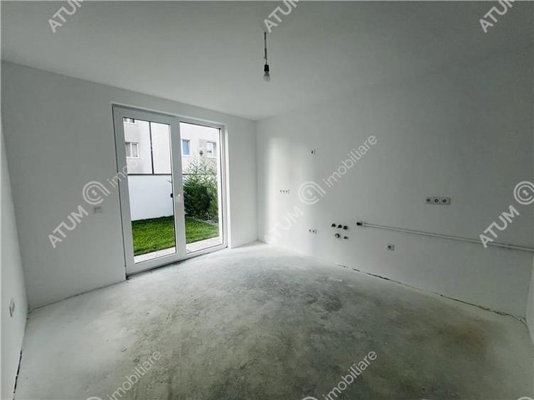 Casă individuală cu 4 camere cu Canalizare în Lazaret
