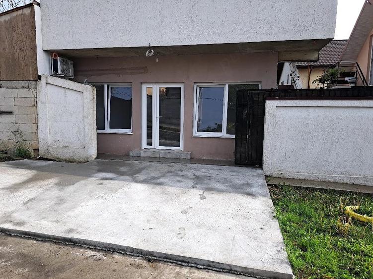 Spațiu comercial, de 50 mp, în Lumina
