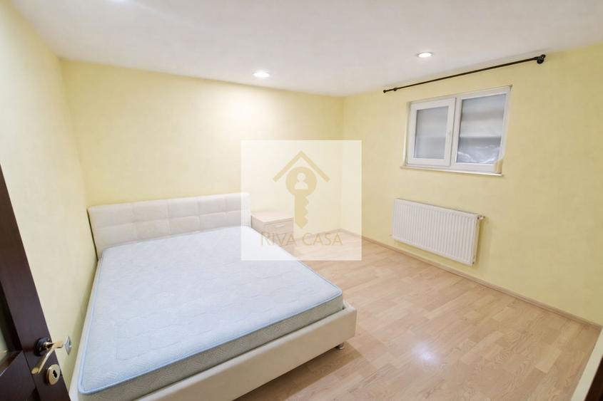Apartament cu 4 camere în Central