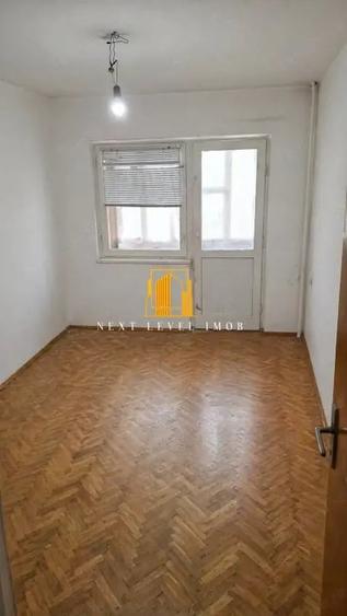 Apartament cu 4 camere decomandat în Nord