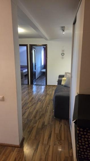 Apartament cu 3 camere decomandat în Ciurea