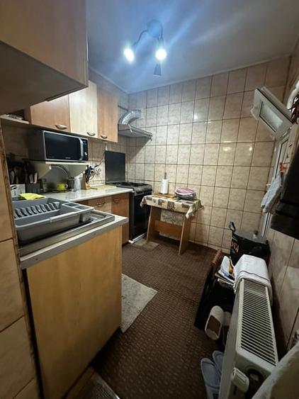 Casă individuală cu 6 camere cu Canalizare în Bucureștii Noi