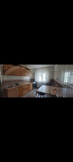 Apartament cu 2 camere semidecomandat în Micro 6