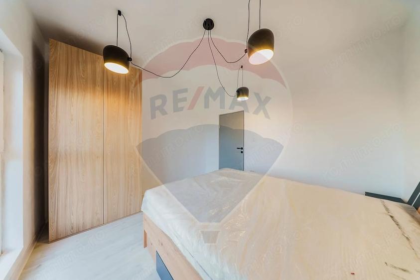 Apartament cu 2 camere semidecomandat în P-ța Spitalului