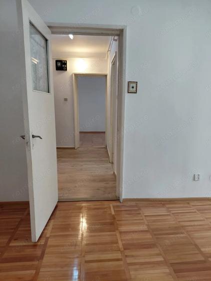 Apartament cu 2 camere decomandat în Port