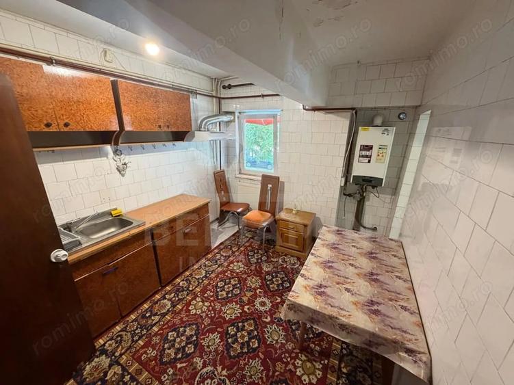 Apartament cu 3 camere decomandat în Lăpuș
