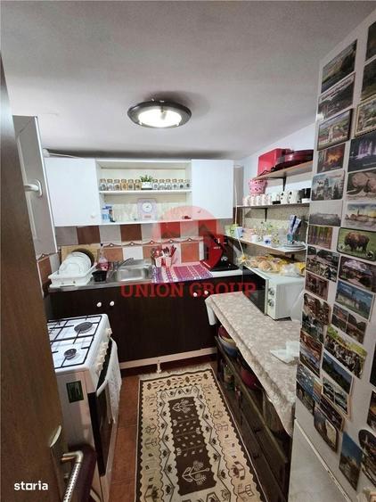 Casă cu 4 camere în Central