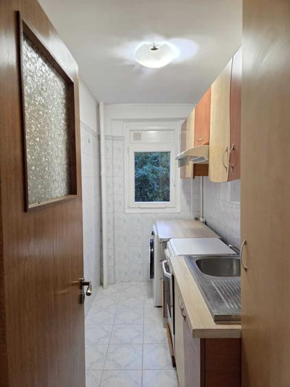 Apartament cu 2 camere decomandat în Drumul Taberei