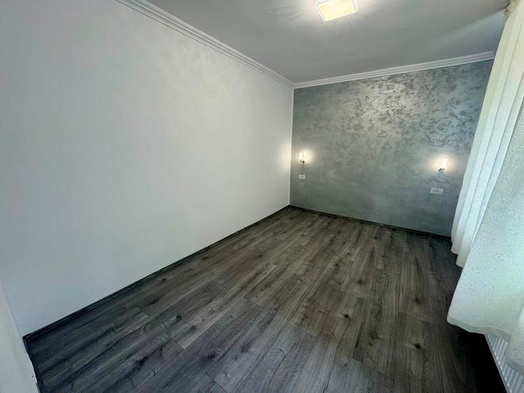Apartament cu 2 camere semidecomandat în Podu Roș