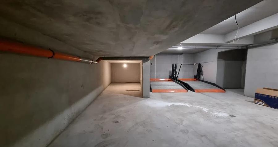 Apartament cu 2 camere decomandat, mobilat în Politehnica