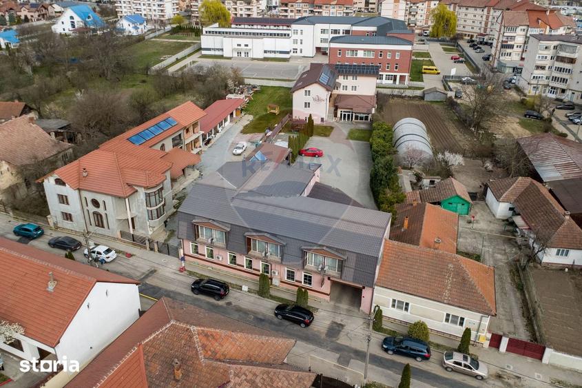 Spațiu comercial, de 1,829 mp, în Central