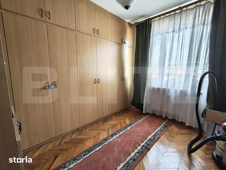 Apartament cu 4 camere în Rogerius