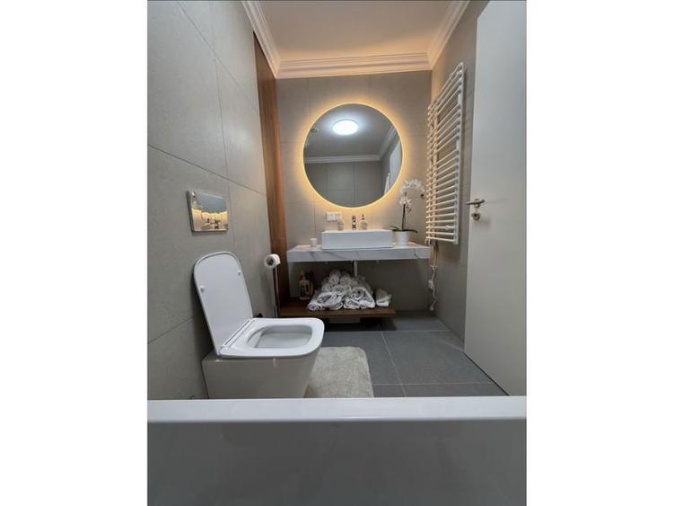 Apartament cu 2 camere în Tei