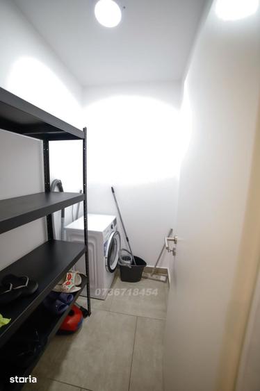 Apartament cu 2 camere decomandat în Tractorul