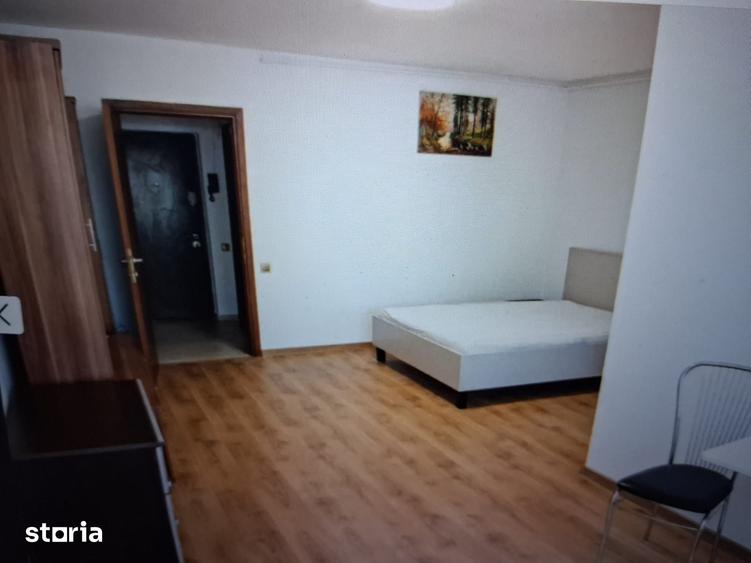Garsonieră semidecomandată în Colentina