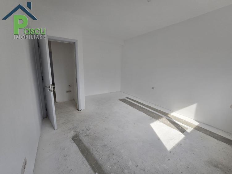Casă cu 3 camere cu Canalizare în Central