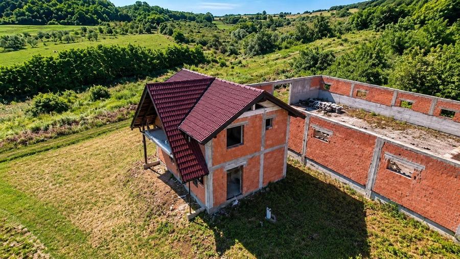 Vand casa plus anexa agricole sau industriale - 4