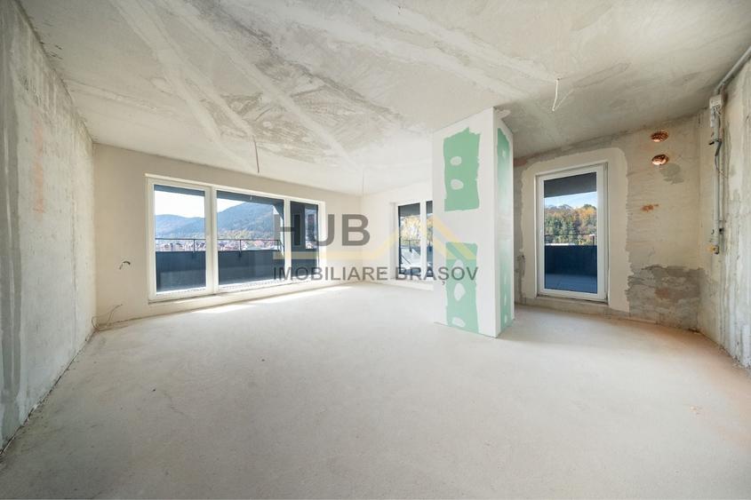 Penthouse cu 6 camere decomandat în Răcădău