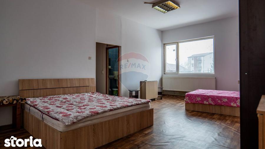 Casă cu 4 camere cu Teren 150 Mp în Chitila