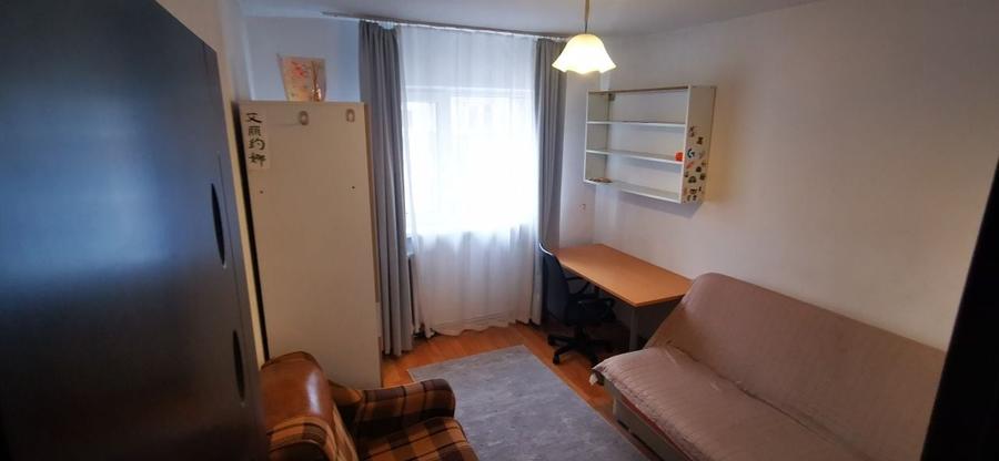 Apartament cu 3 camere decomandat în Mărăști