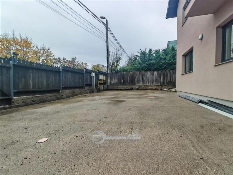 Apartament cu 3 camere decomandat, mobilat în Cug