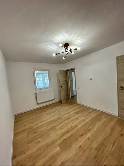 Casă cu 2 camere cu Teren 80 Mp în Muncii