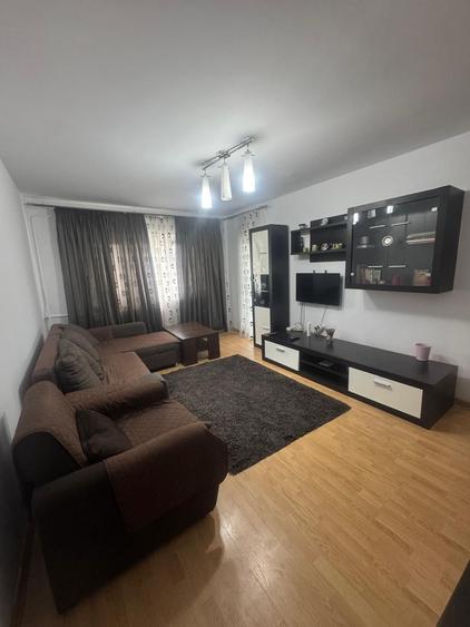 Apartament cu 2 camere decomandat în Colentina