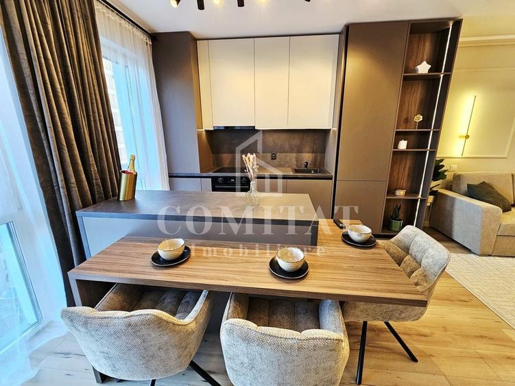 Apartament cu 2 camere semidecomandat, mobilat în Florești