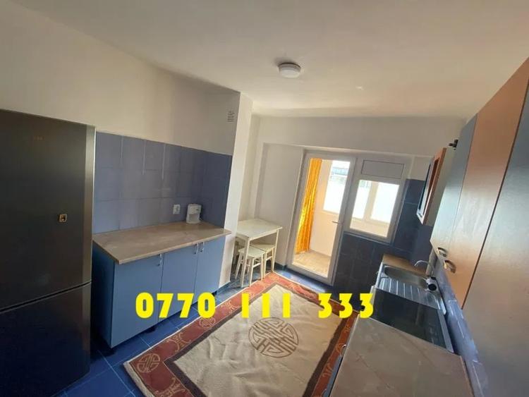 Apartament cu 2 camere decomandat în Obor