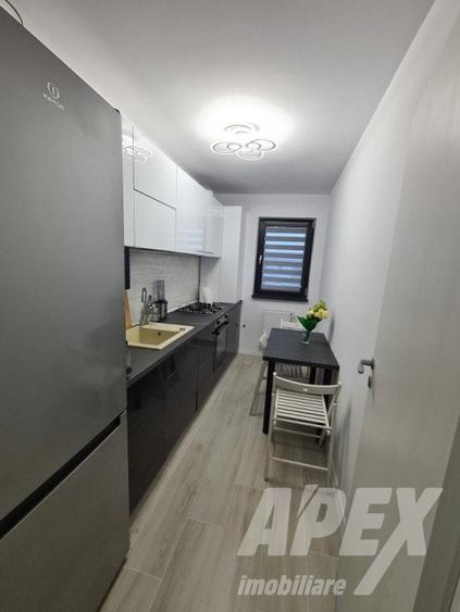 Apartament cu 2 camere semidecomandat, mobilat în Drumul Taberei