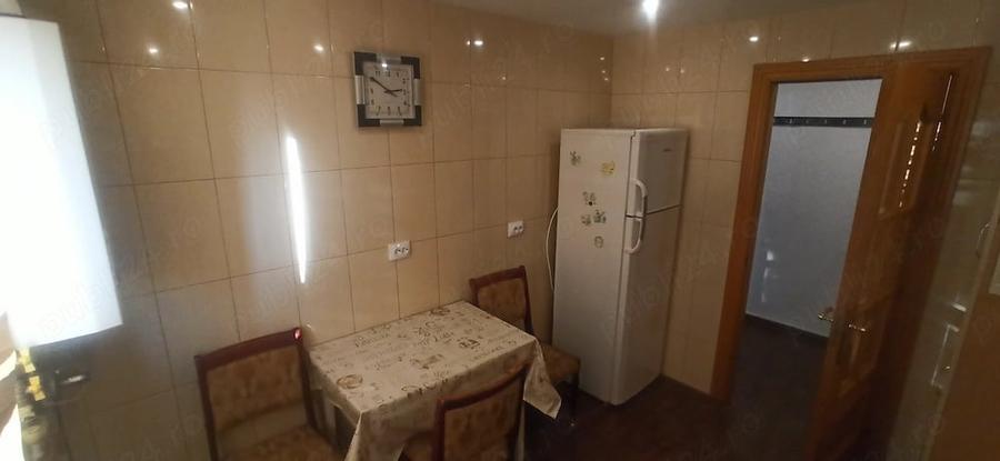 Apartament cu 2 camere semidecomandat în Micro 11