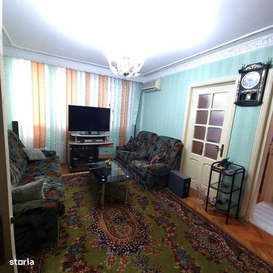 Apartament cu 3 camere în Țiglina 2