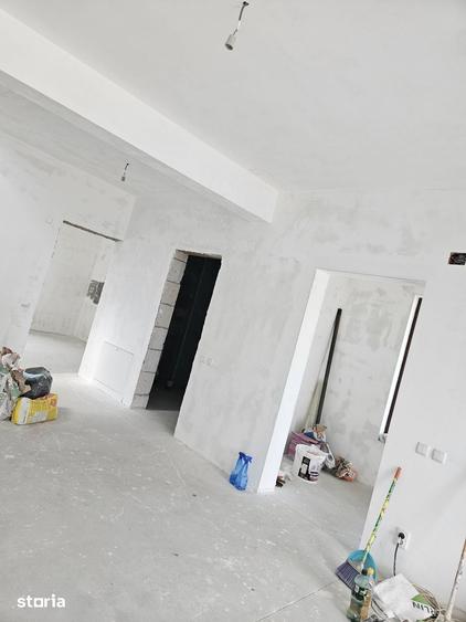 Casă cu 5 camere cu Teren 520 Mp în Dragomirești-Vale