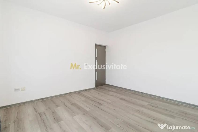 Casă cu 5 camere cu Teren 457 Mp în Dobreni