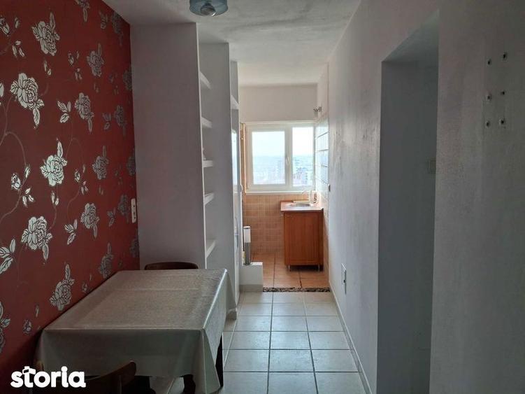 Garsonieră decomandată în Tomis I