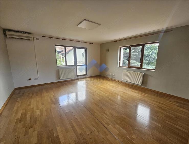 Casă cu 2 camere cu Teren 650 Mp în Valea Lupului