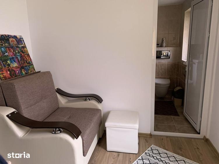 Casă cu 2 camere cu Teren 685 Mp în Central