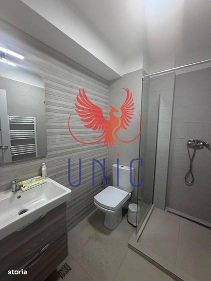 Garsonieră decomandată în Central