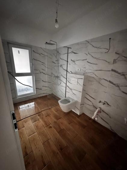 Apartament cu 2 camere decomandat în Lidia