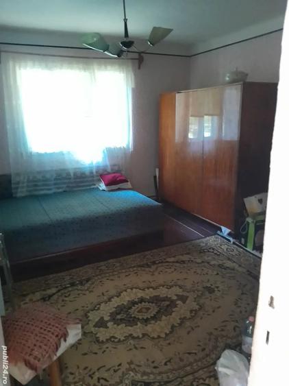Casă cu 6 camere cu Teren 872 Mp în Central