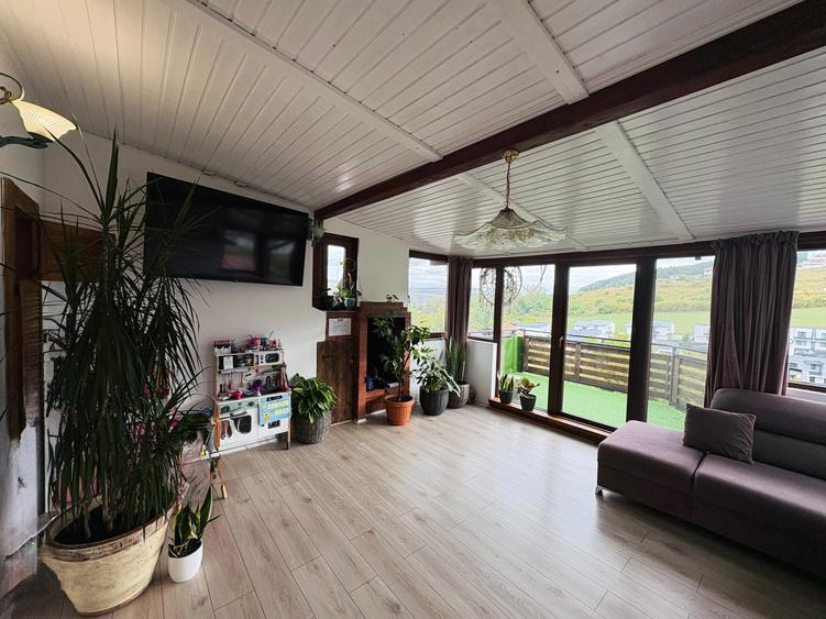 Apartament deosebit, stil rustic, 3 camere, Tăuți / Parcul Poligon / Subcetate - 1