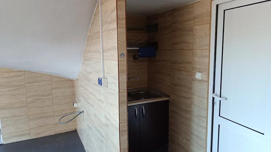 Inchiriem spatiu comercial - 3