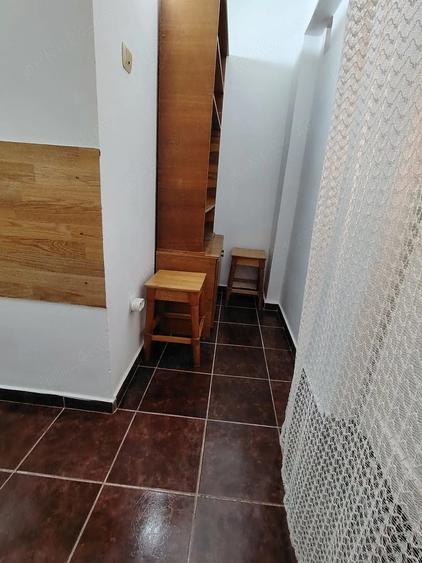 Garsonieră decomandată în Tineretului