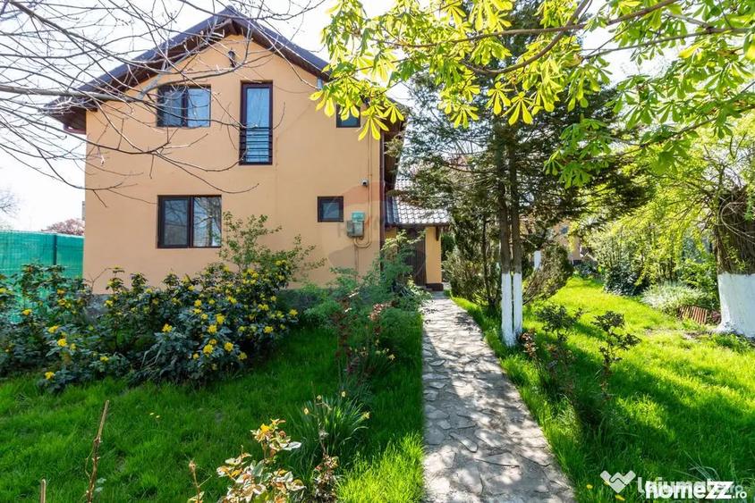 Casă cu 5 camere cu Teren 1000 Mp în Belciugatele
