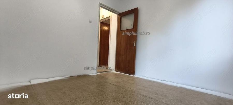 Apartament cu 3 camere în Brâncoveanu