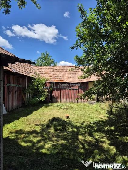 Casă cu 2 camere cu Teren 2112 Mp în Sângătin