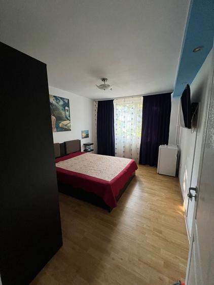 Garsonieră decomandată în Micro 19