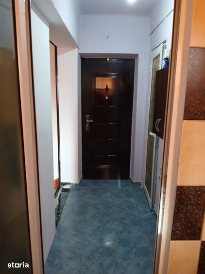 Garsonieră decomandată în Exercițiu